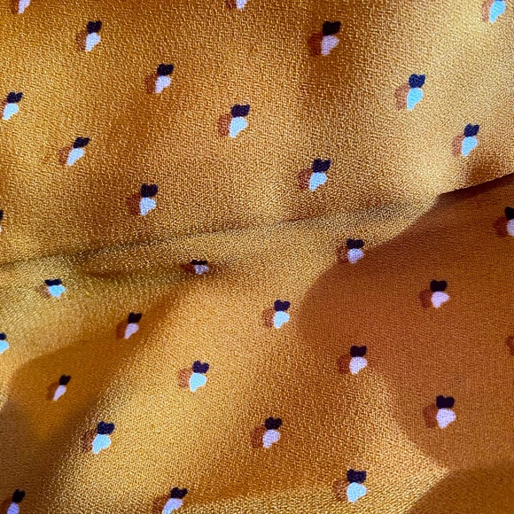 NWOT Maurices yellow cold shoulder blouse - Picture 3 of 3